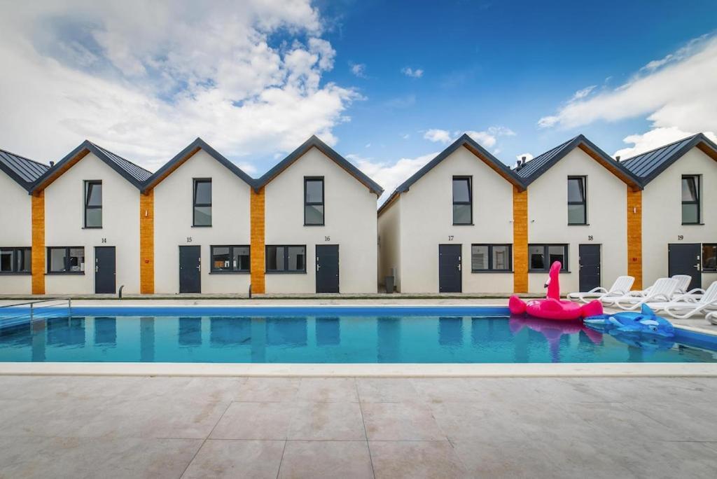 Holiday Complex With Pool, Rewal Exterior photo